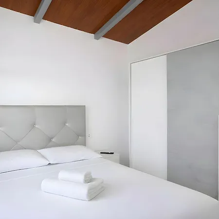 Con Piscina Privada Terraza Aire Acondicionado Semesterbostad *