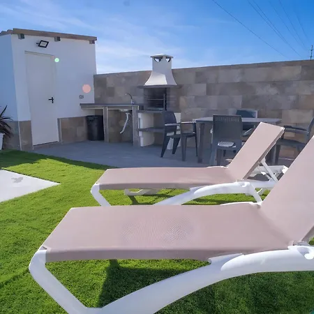 Con Piscina Privada Terraza Aire Acondicionado Vakantiehuis *
