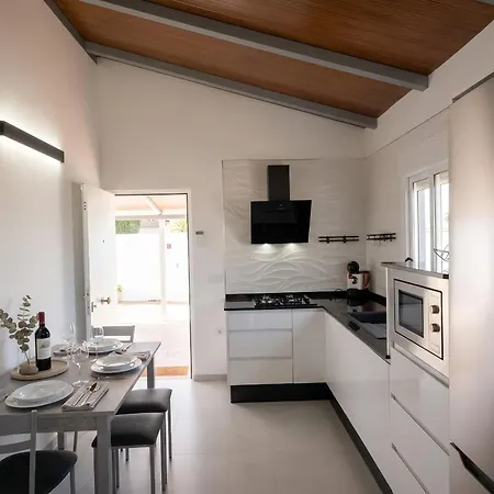 Con Piscina Privada Terraza Aire Acondicionado Vakantiehuis